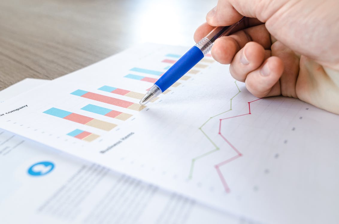 Claude Cowork passe au web et mobile : le guide complet 3 Google AI Overviews arrive en France : comment préparer votre SEO